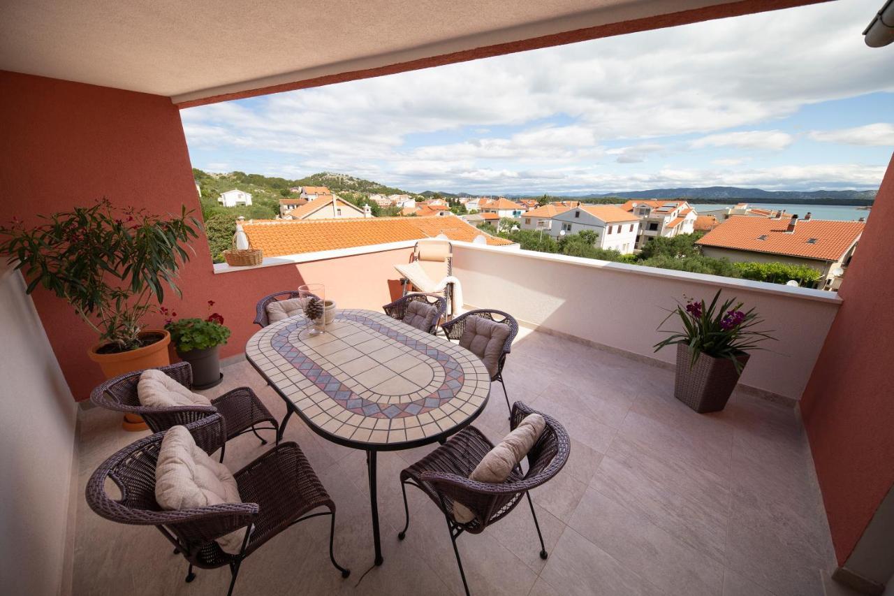 Apartments Leonarda Murter Dış mekan fotoğraf